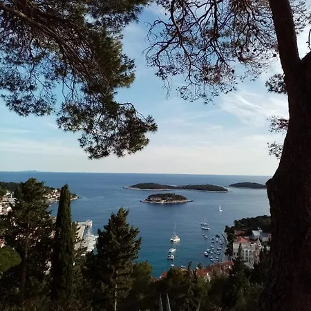 Апартаменты Anita Hure